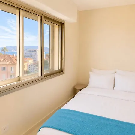 Premium With Panoramic Sea Views كان
